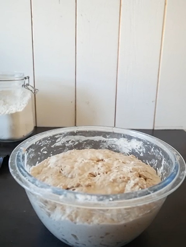 Pâte à pain prête à être façonnée